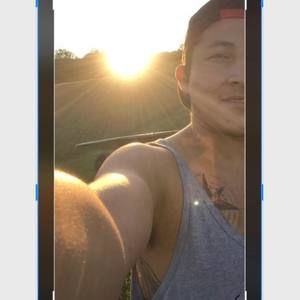 Meet your Posher, Luis